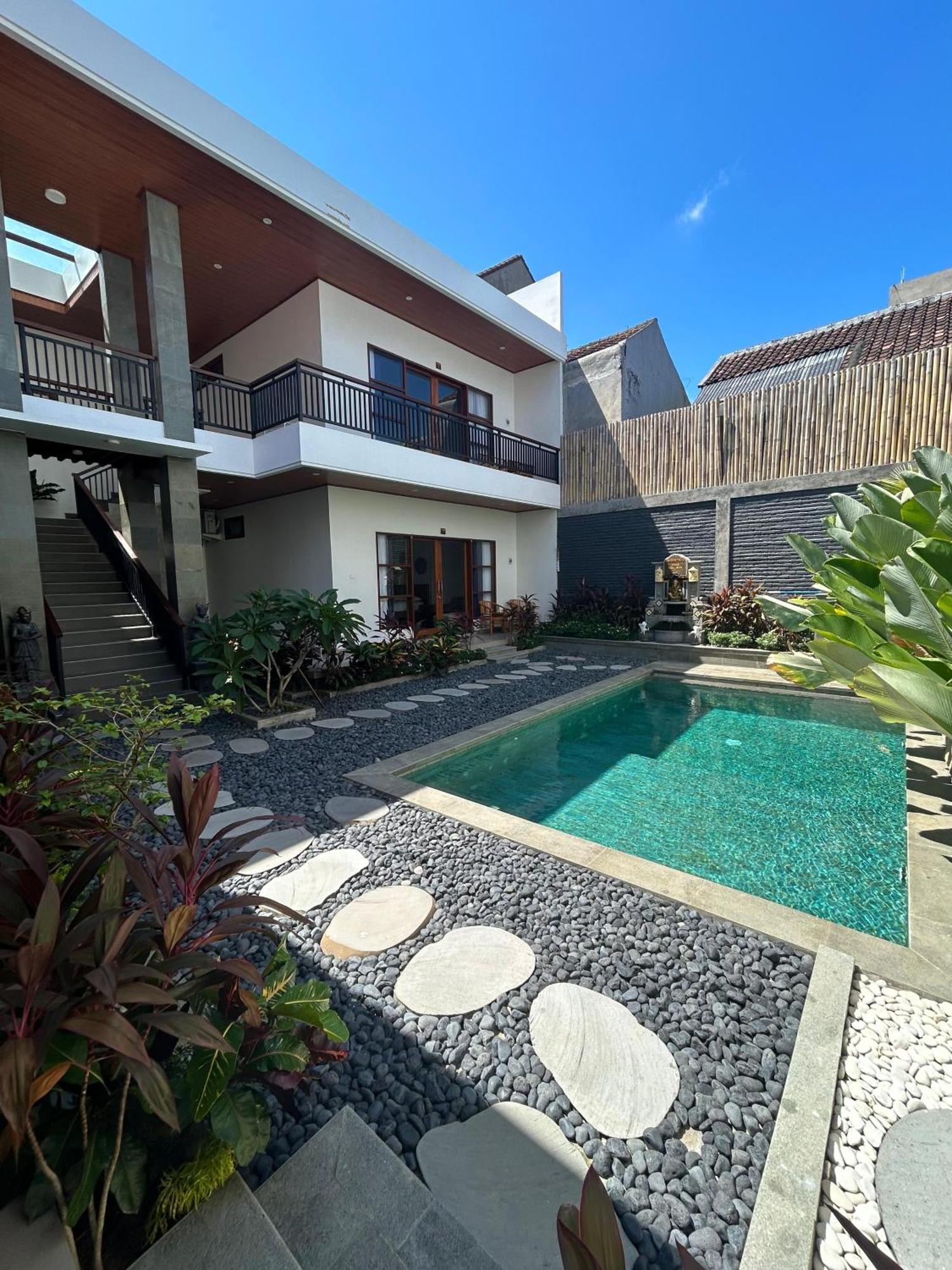 Villa Son Sun Uluwatu  Exterior photo
